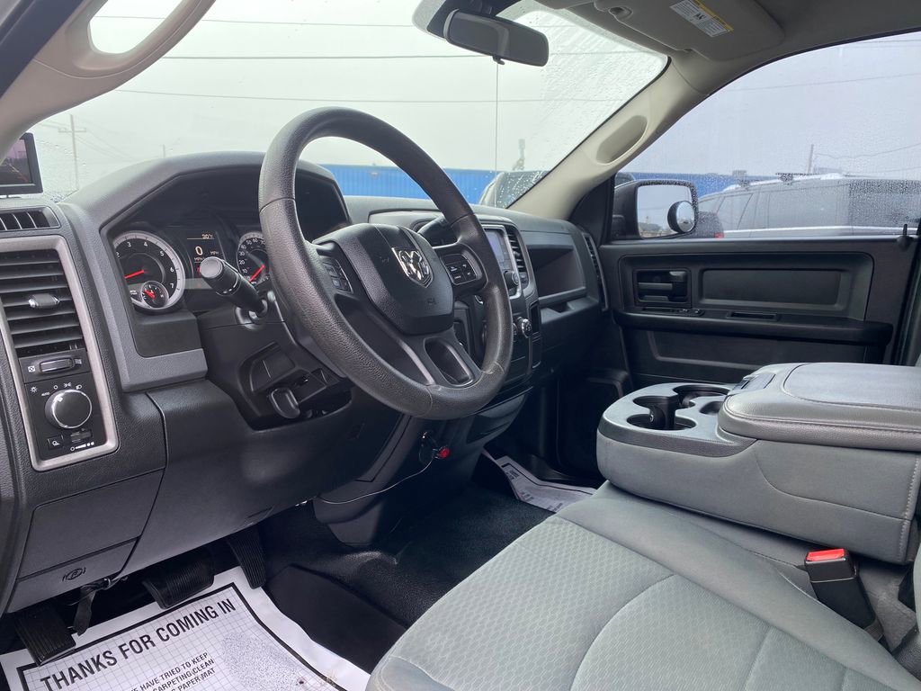 Used 2015 RAM 1500 ST w/ SXT Appearance Group image 9