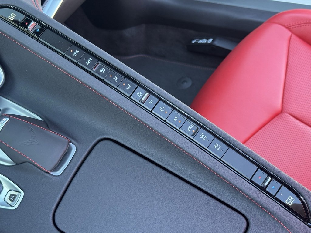 Used 2023 Chevrolet Corvette Stingray Convertible w/ 1LT image 27