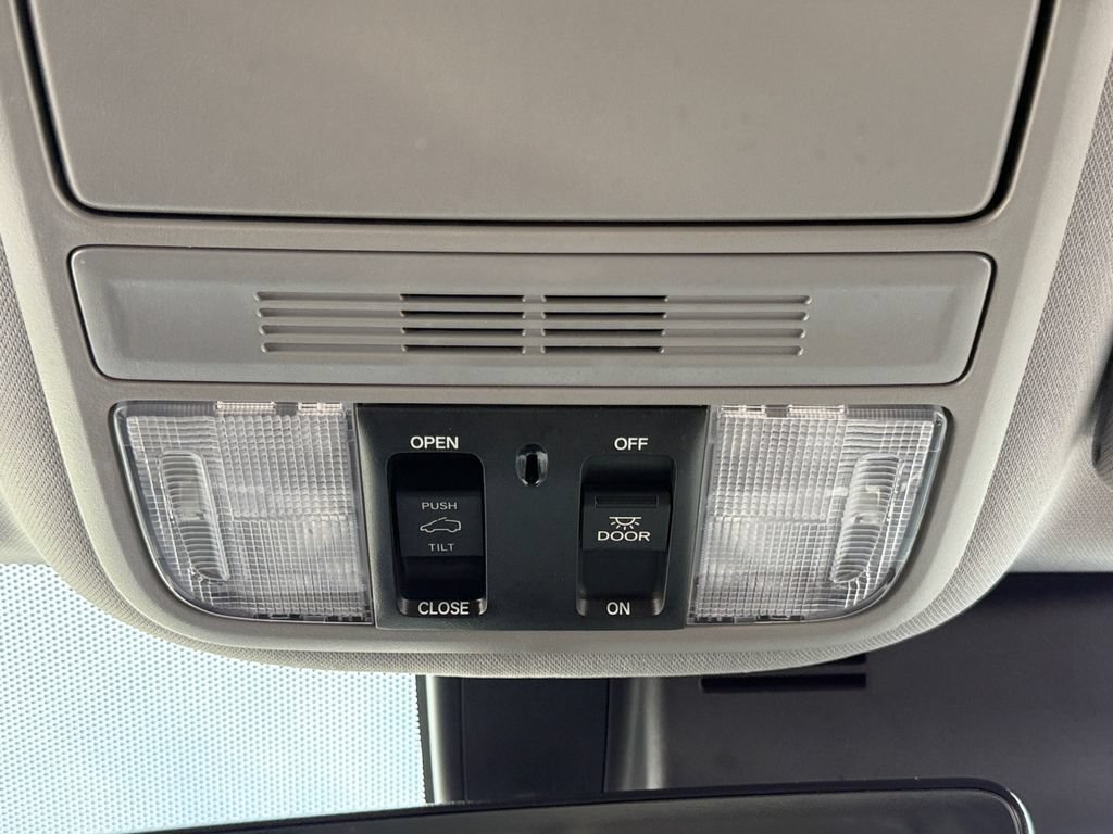 Used 2019 Honda Pilot EX-L image 16