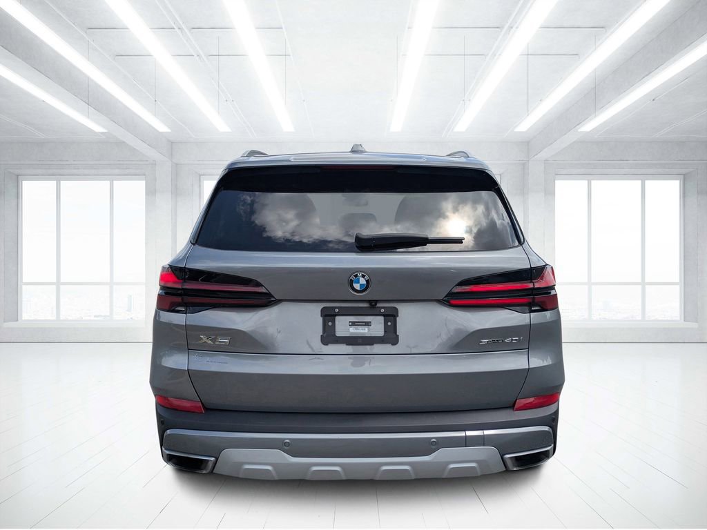 Used 2024 BMW X5 sDrive40i RWD image 4
