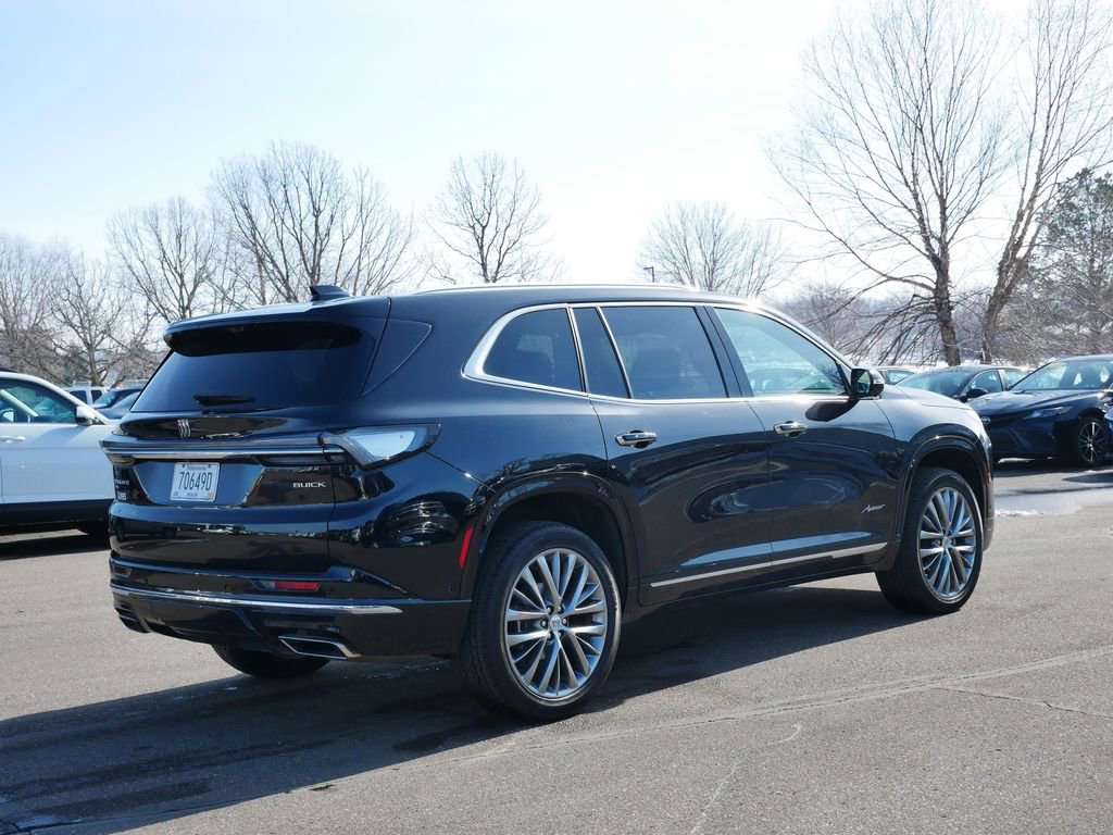 Used 2025 Buick Enclave Avenir w/ Super Cruise Package AWD/4WD image 8