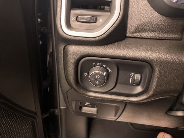 Used 2022 RAM 1500 Big Horn image 18