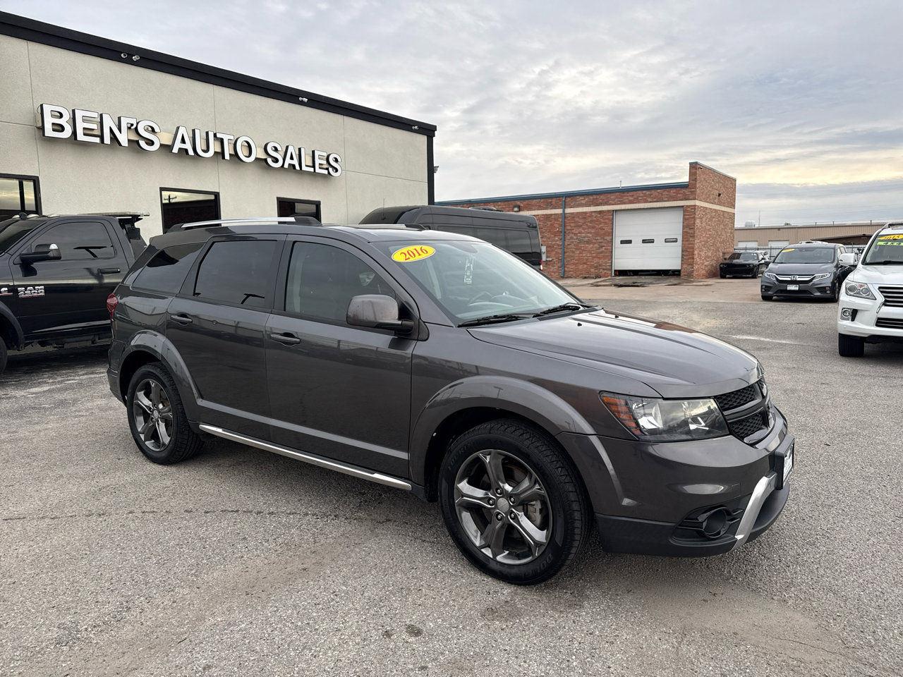 Used 2016 Dodge Journey Crossroad image 4