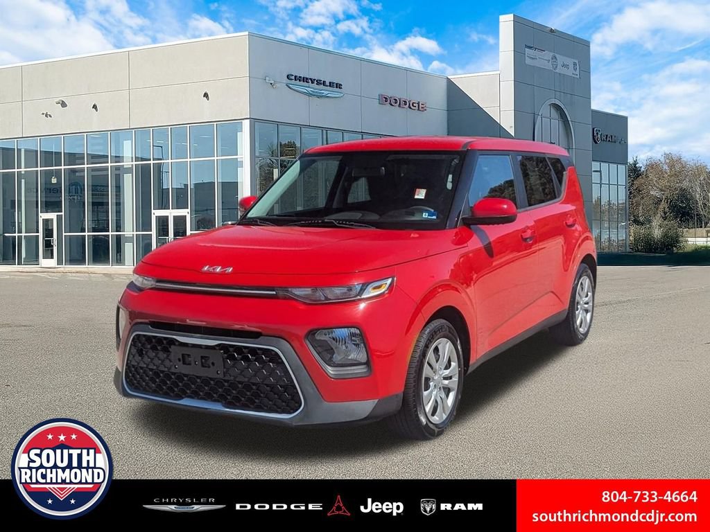 Used 2022 Kia Soul LX FWD image 1