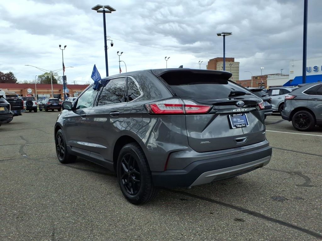Certified 2023 Ford Edge SEL w/ Convenience Package AWD/4WD image 9