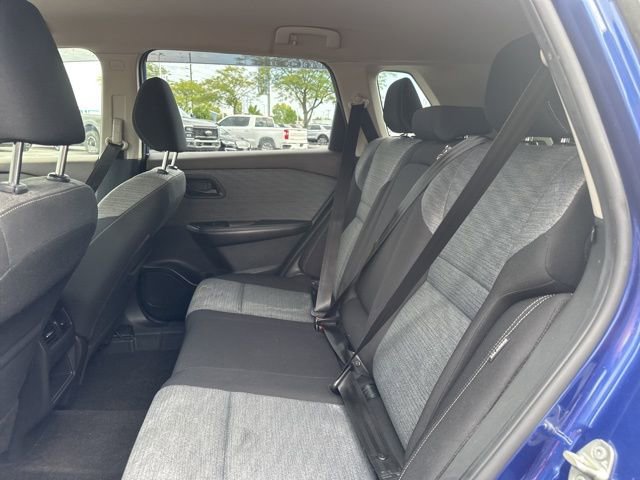 Used 2021 Nissan Rogue S image 12