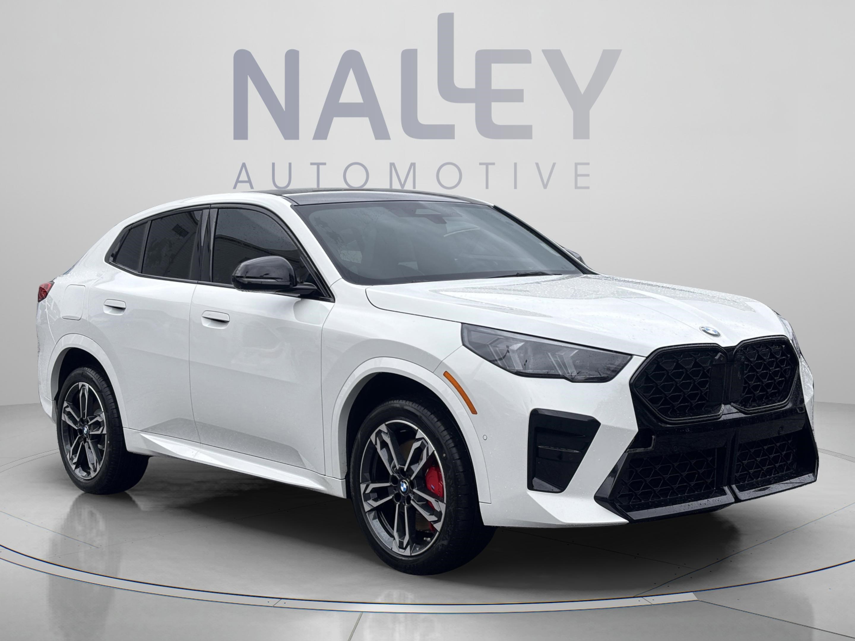 Used 2026 BMW X2 xDrive28i w/ Technology Package AWD/4WD image 5