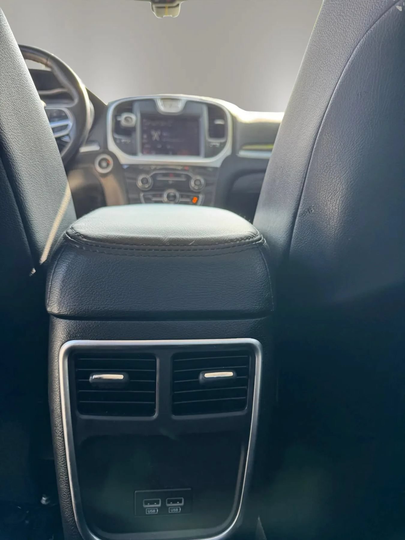 Used 2022 Chrysler 300 Touring w/ Sport Appearance Package RWD image 16