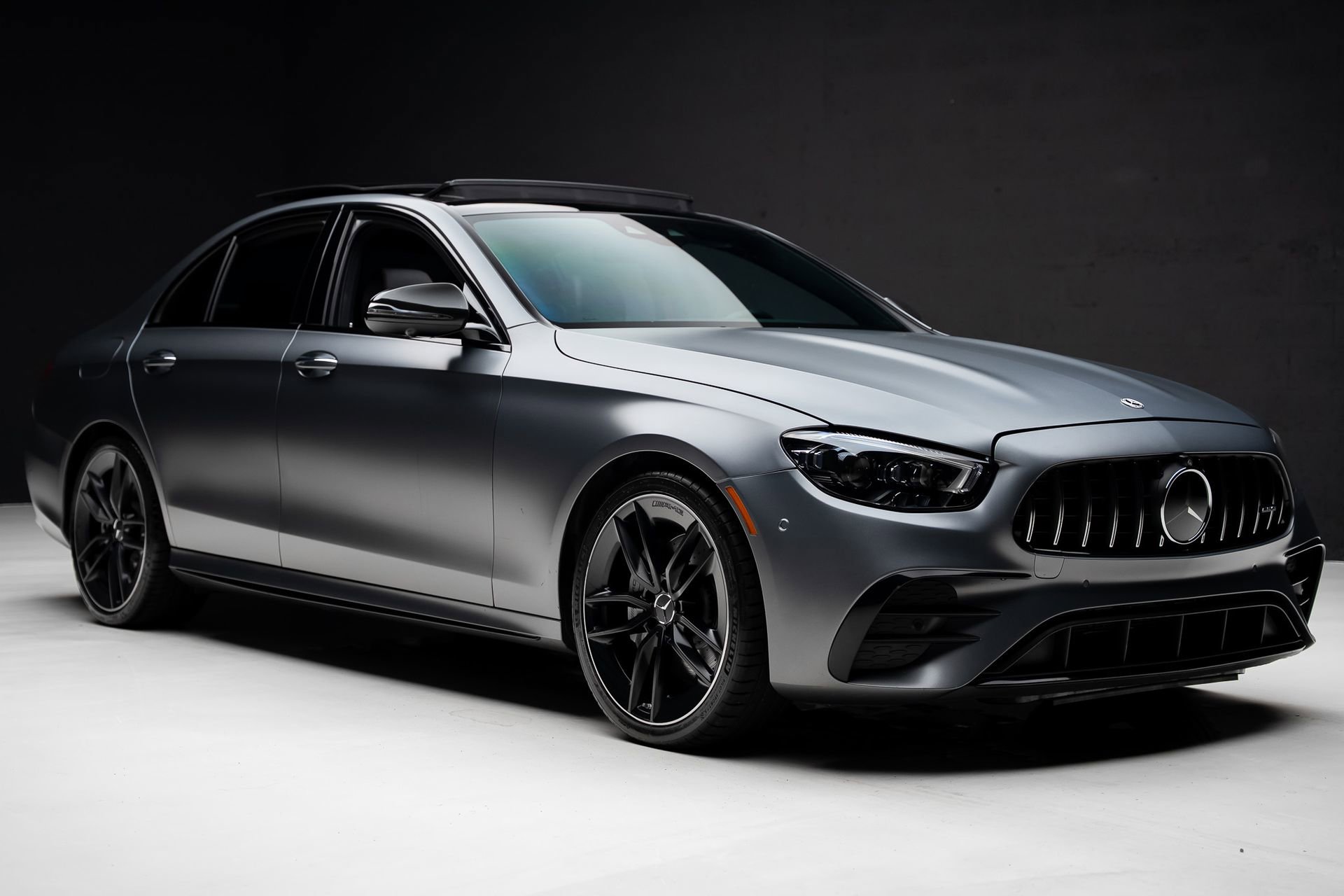 Used 2022 Mercedes-Benz E 53 AMG 4MATIC Sedan image 92