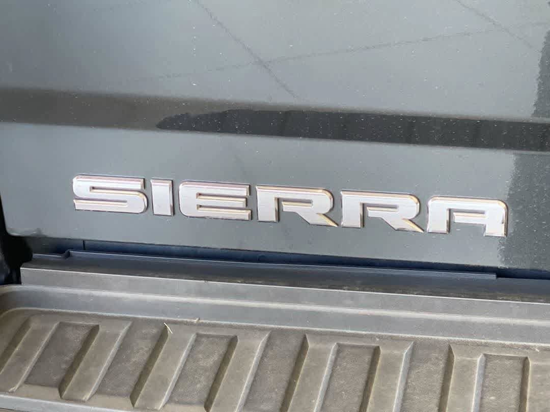Used 2018 GMC Sierra 3500 Denali w/ Duramax Plus Package AWD/4WD image 12