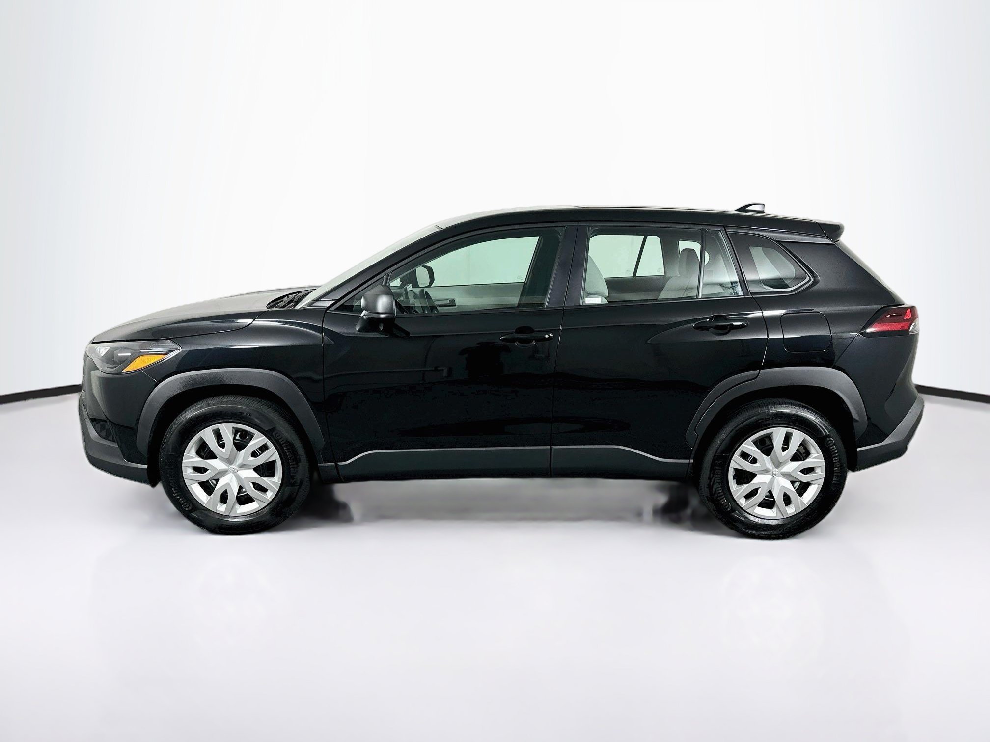 Used 2026 Toyota Corolla Cross L FWD image 4