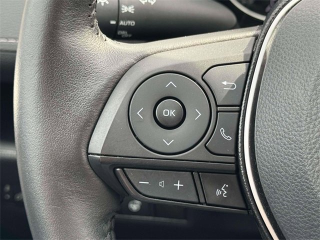 Used 2022 Toyota RAV4 XLE image 21