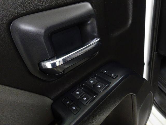Used 2018 Chevrolet Silverado 1500 W/T RWD image 19