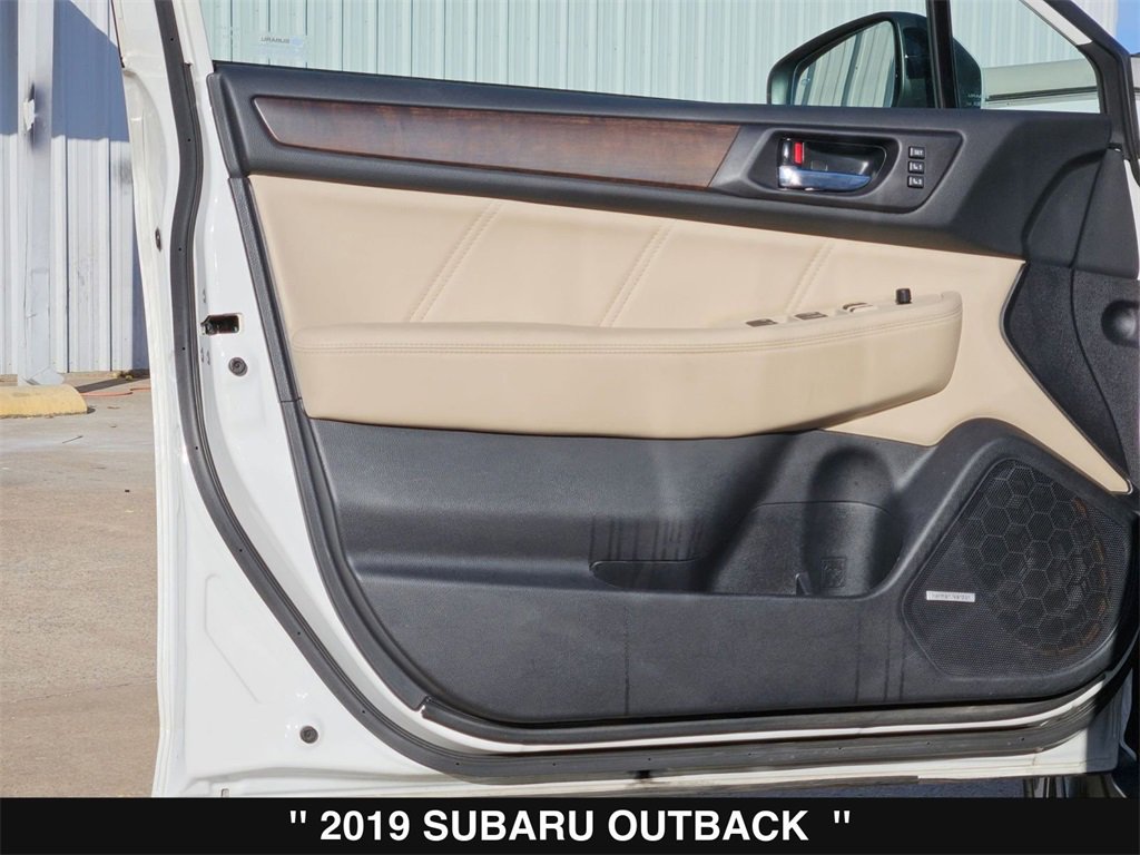 Used 2019 Subaru Outback 2.5i Limited w/ Popular Package #2 image 14