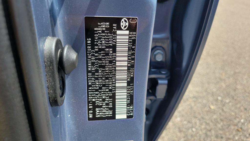 Used 2023 Toyota Corolla LE FWD image 24