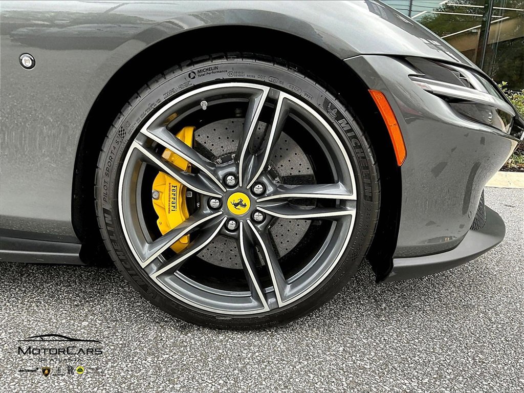 Used 2024 Ferrari Roma image 27