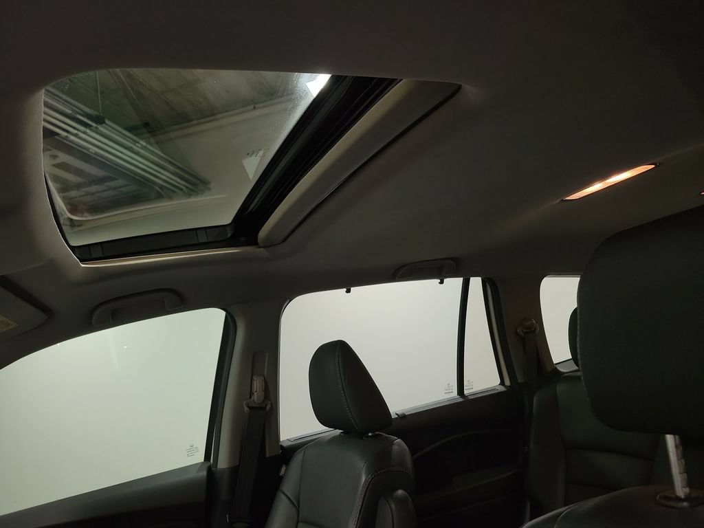 Used 2022 Honda Pilot Special Edition image 17