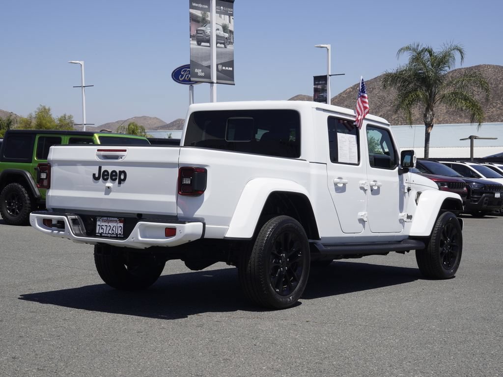 Certified 2023 Jeep Gladiator Overland AWD/4WD image 4