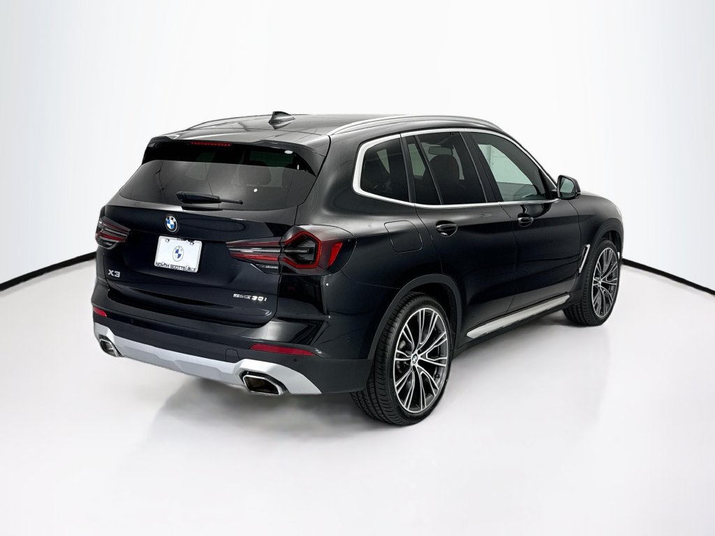 Certified 2024 BMW X3 sDrive30i w/ Premium Package RWD image 5