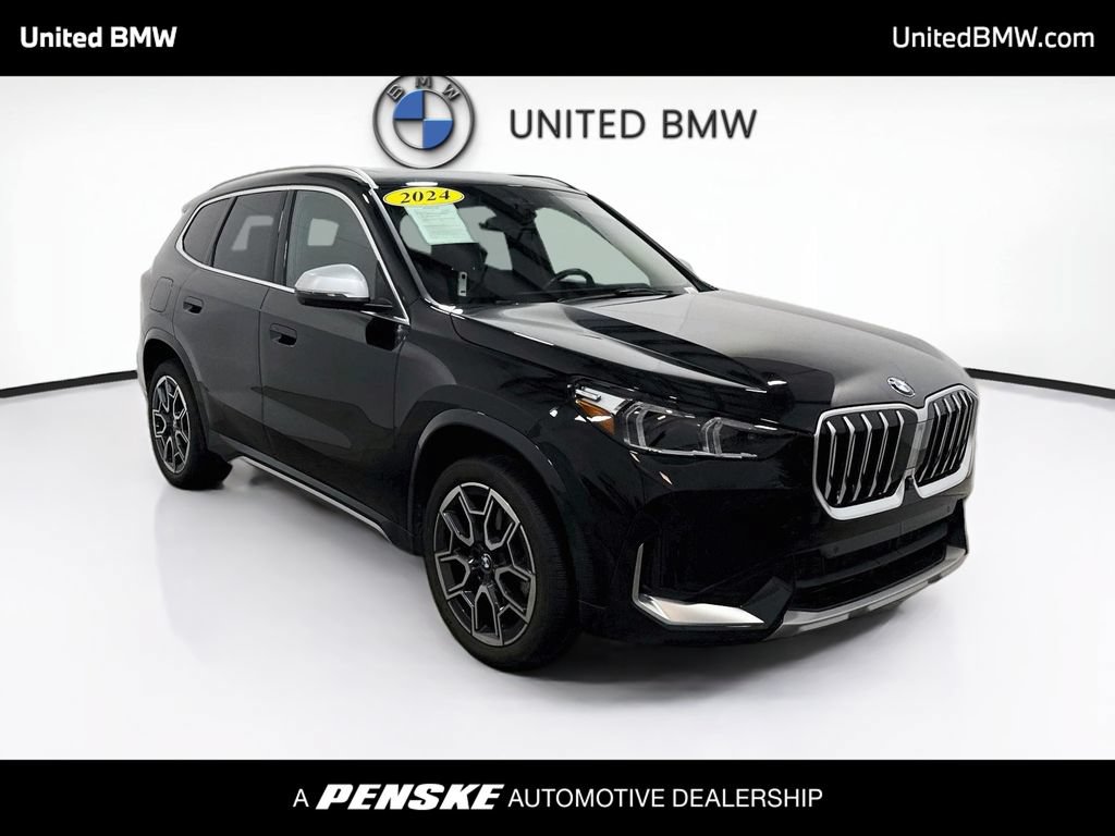 Used 2024 BMW X1 xDrive28i w/ Technology Package AWD/4WD image 3