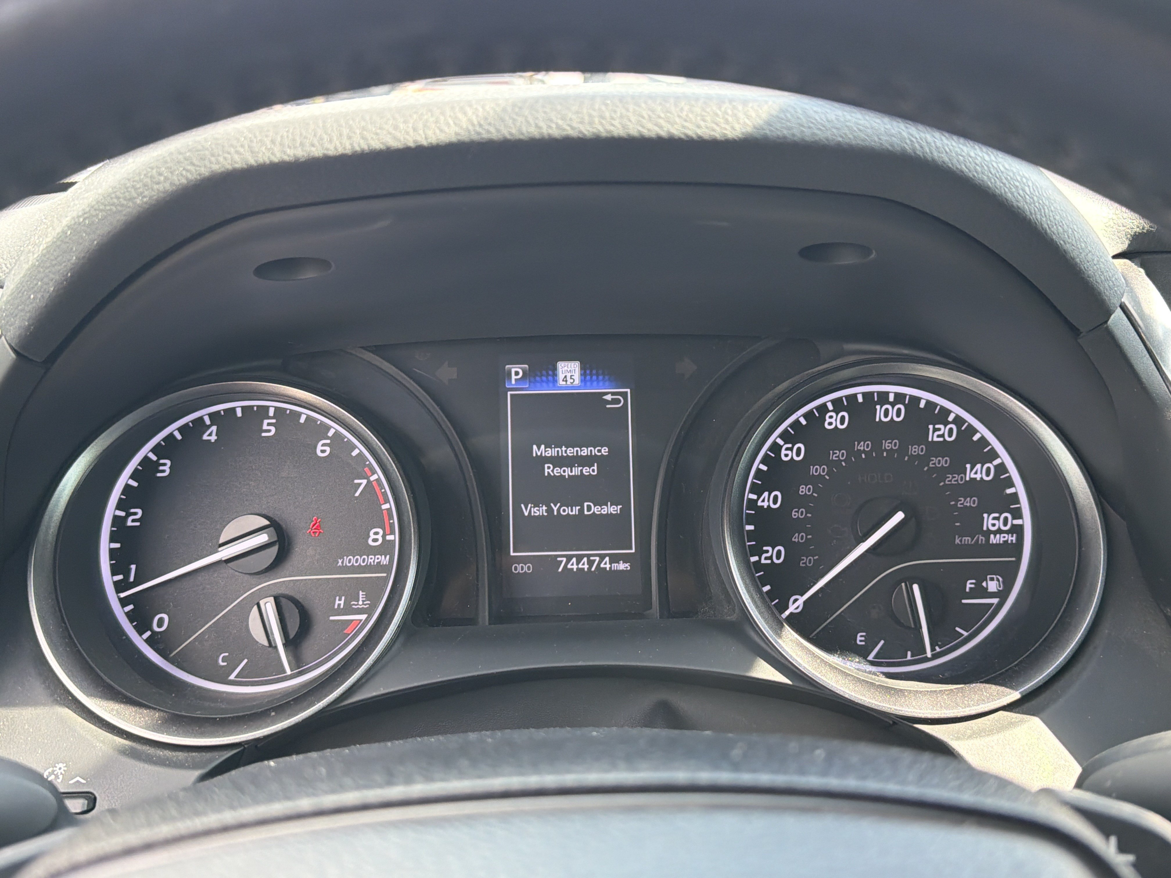 Used 2024 Toyota Camry SE FWD image 9