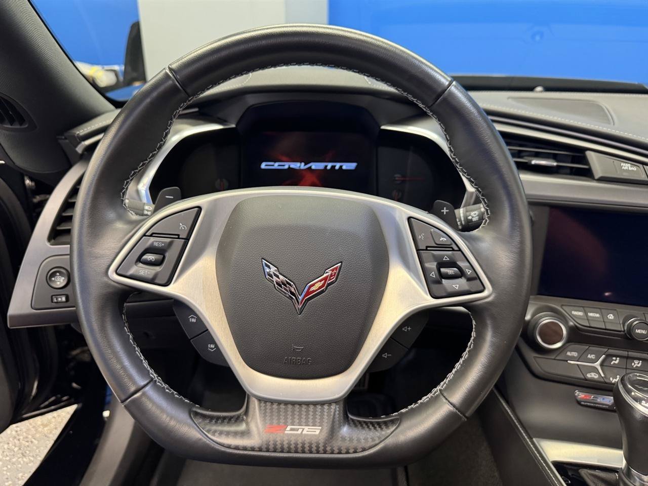Used 2018 Chevrolet Corvette Z06 RWD image 24
