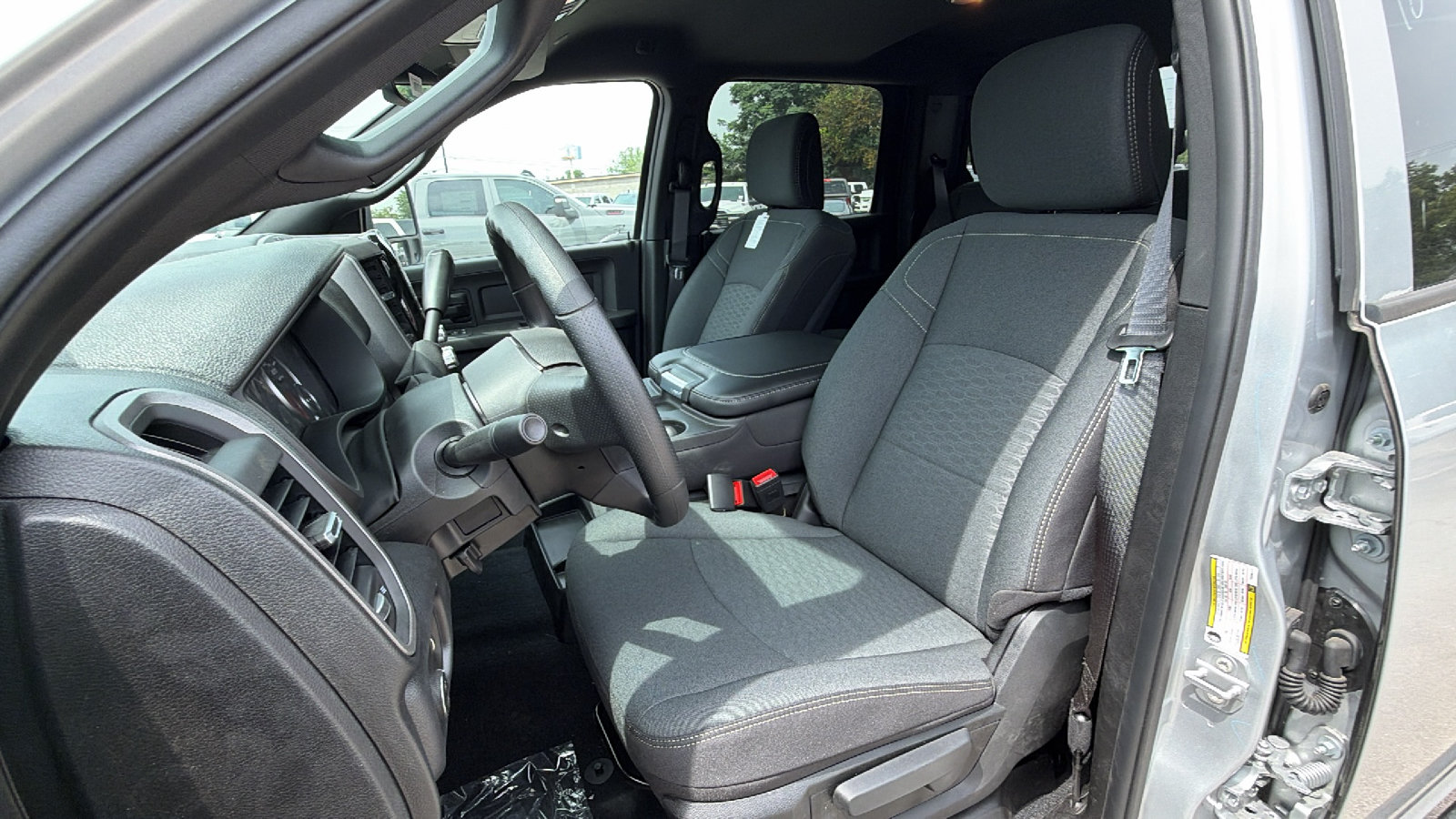 New 2026 RAM 2500 Tradesman AWD/4WD image 12
