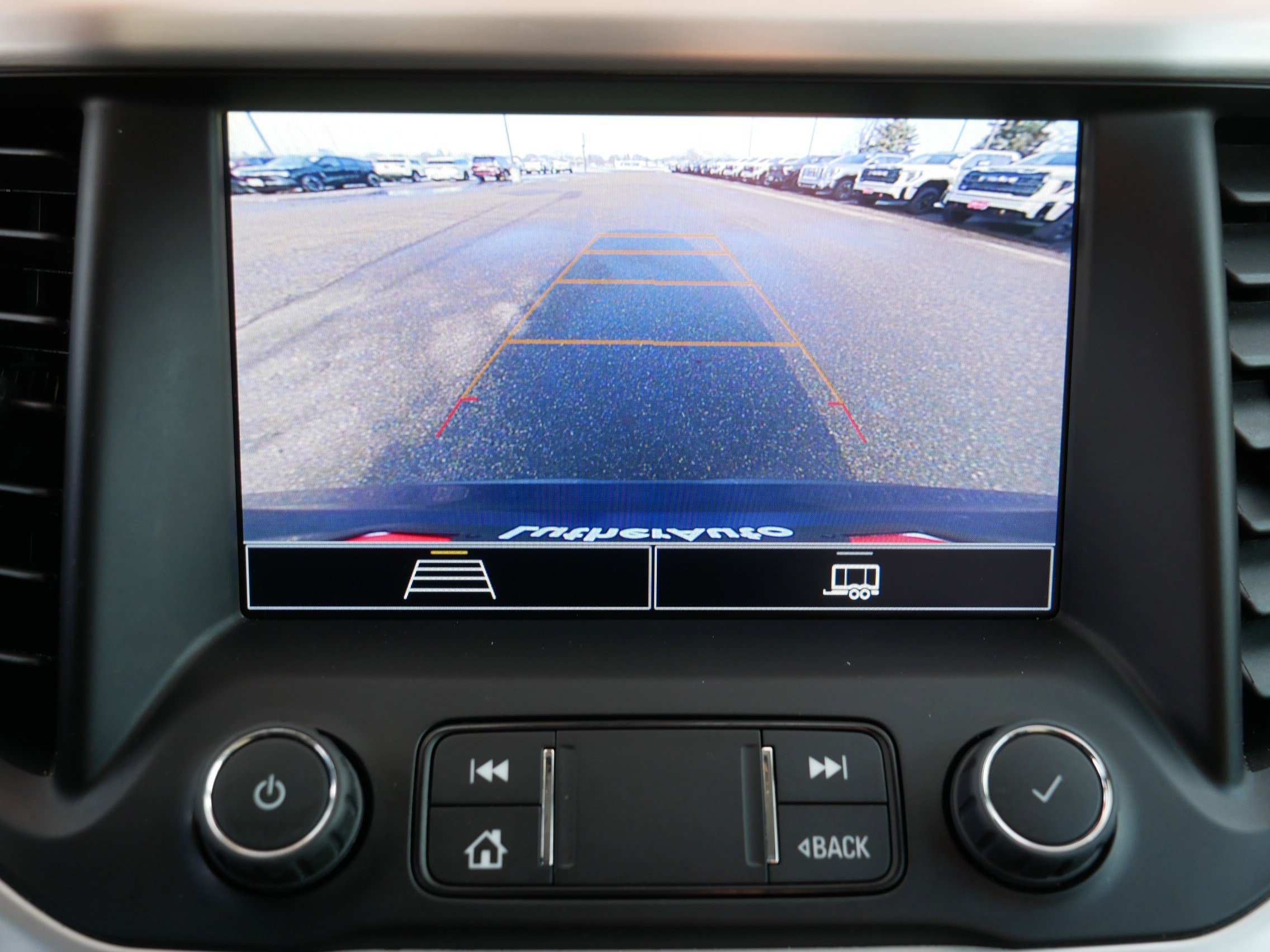 Used 2023 GMC Acadia SLE w/ Driver Convenience Package image 27