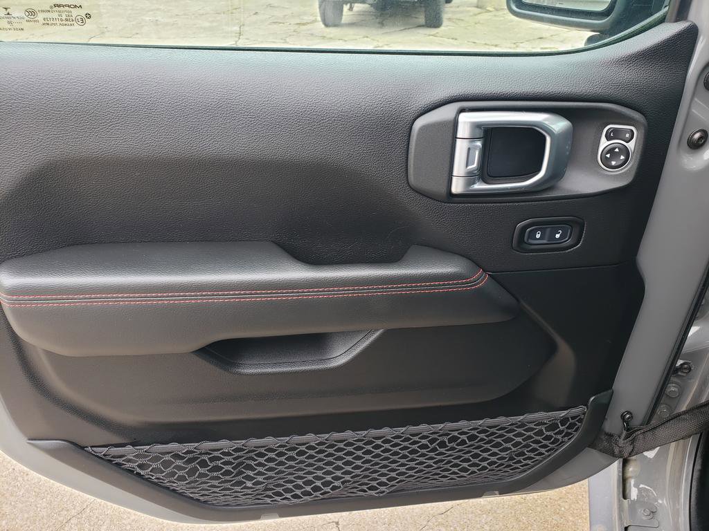 Used 2020 Jeep Gladiator Rubicon image 11