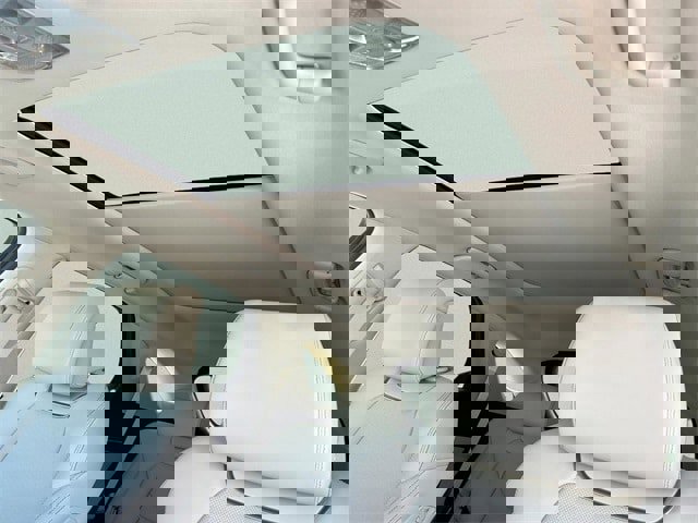 Used 2026 Genesis GV70 2.5T Select image 22