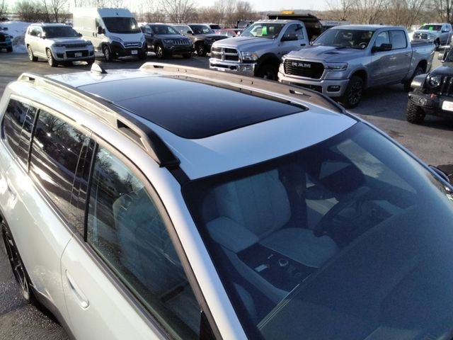 New 2026 Jeep Cherokee Limited image 12