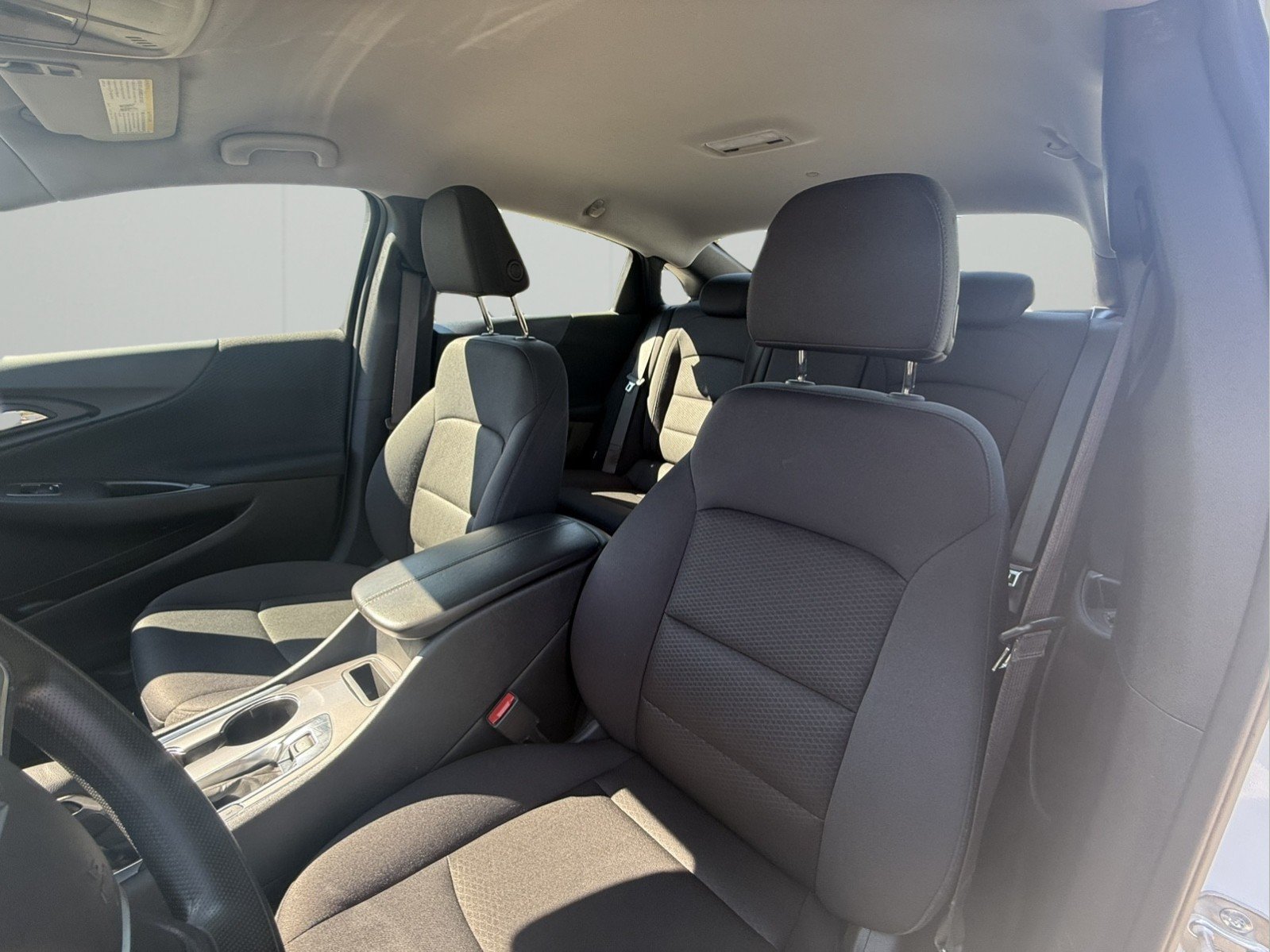 Used 2025 Chevrolet Malibu LT FWD image 10
