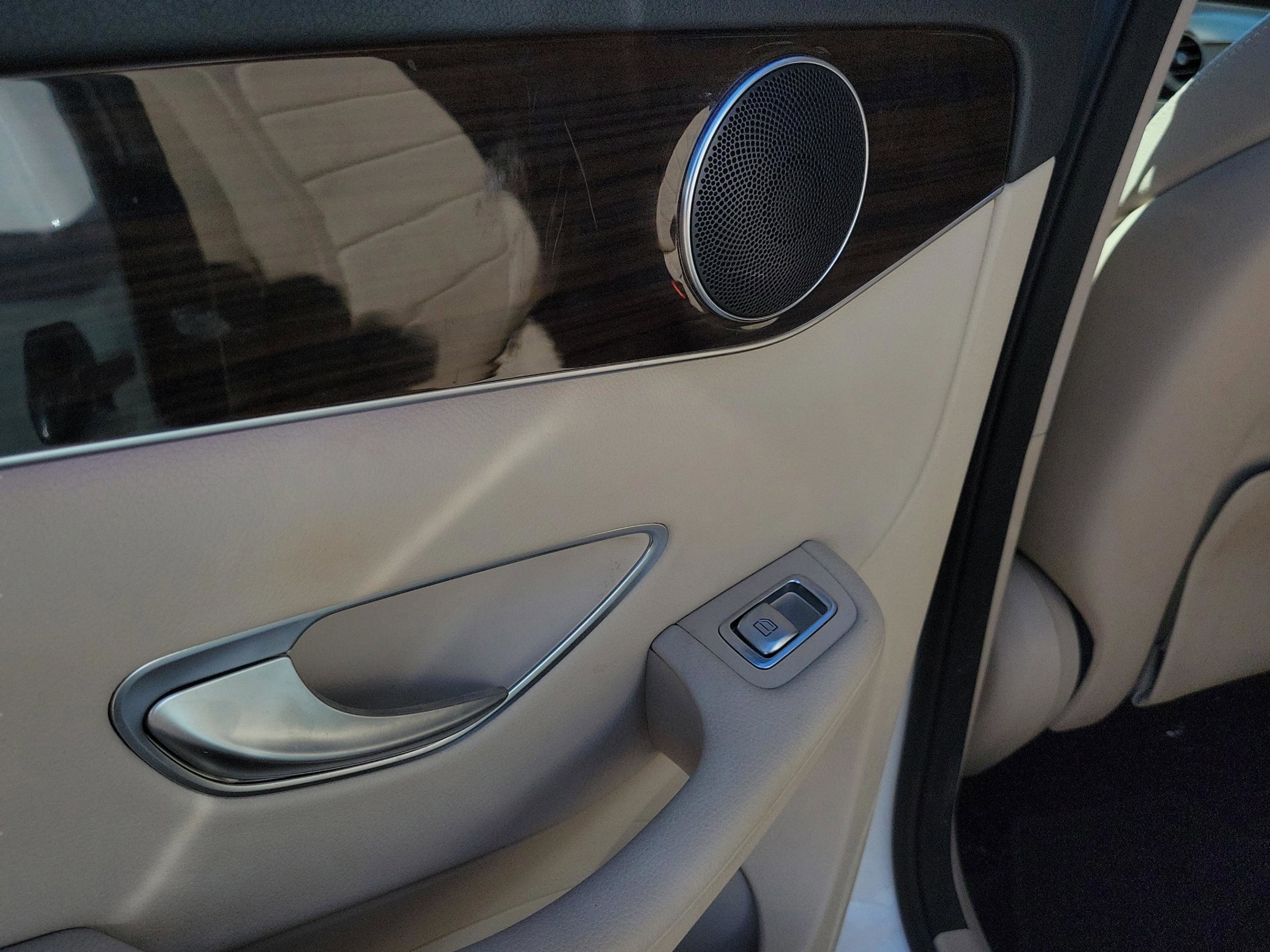 Certified 2022 Mercedes-Benz GLC 300 4MATIC image 12