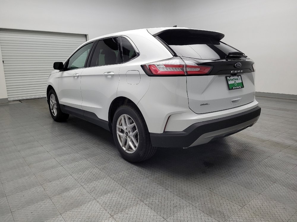 Used 2024 Ford Edge SEL image 5