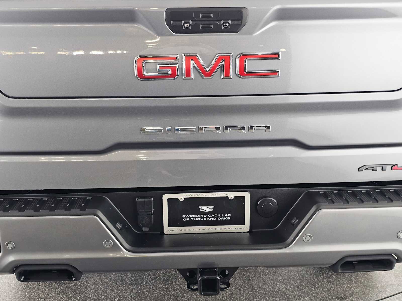 Used 2022 GMC Sierra 1500 AT4 w/ AT4 Premium Package image 13