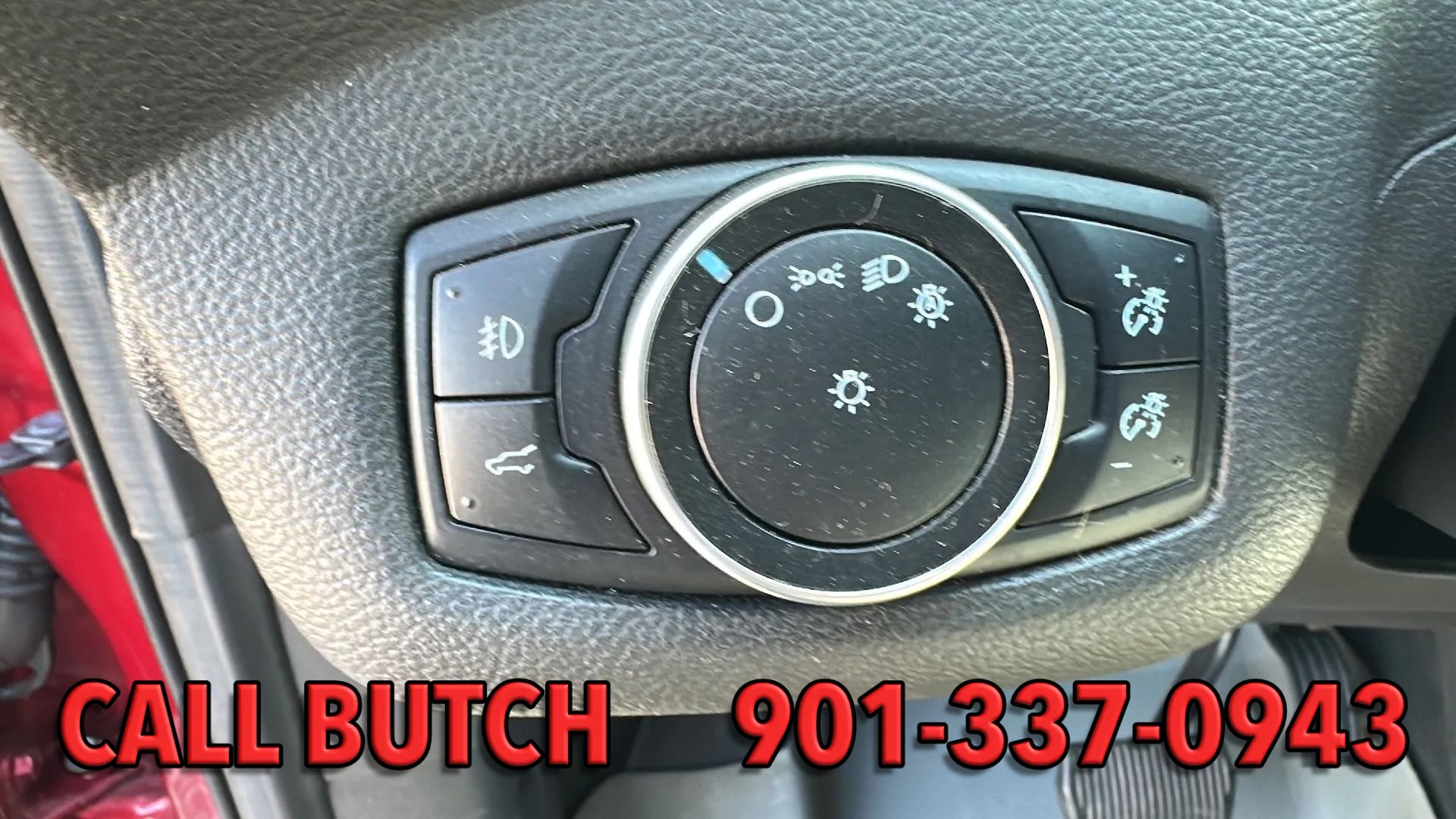 Used 2017 Ford Escape Titanium image 10