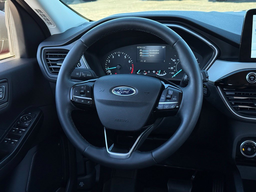 Used 2022 Ford Explorer XLT AWD/4WD image 6