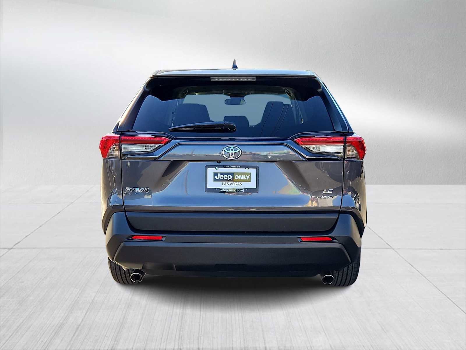 Used 2024 Toyota RAV4 LE image 7