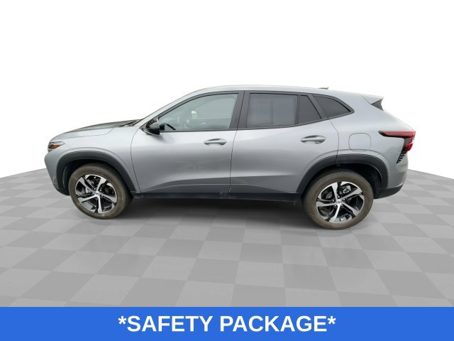 Used 2025 Chevrolet Trax RS w/ Driver Confidence Package FWD image 6