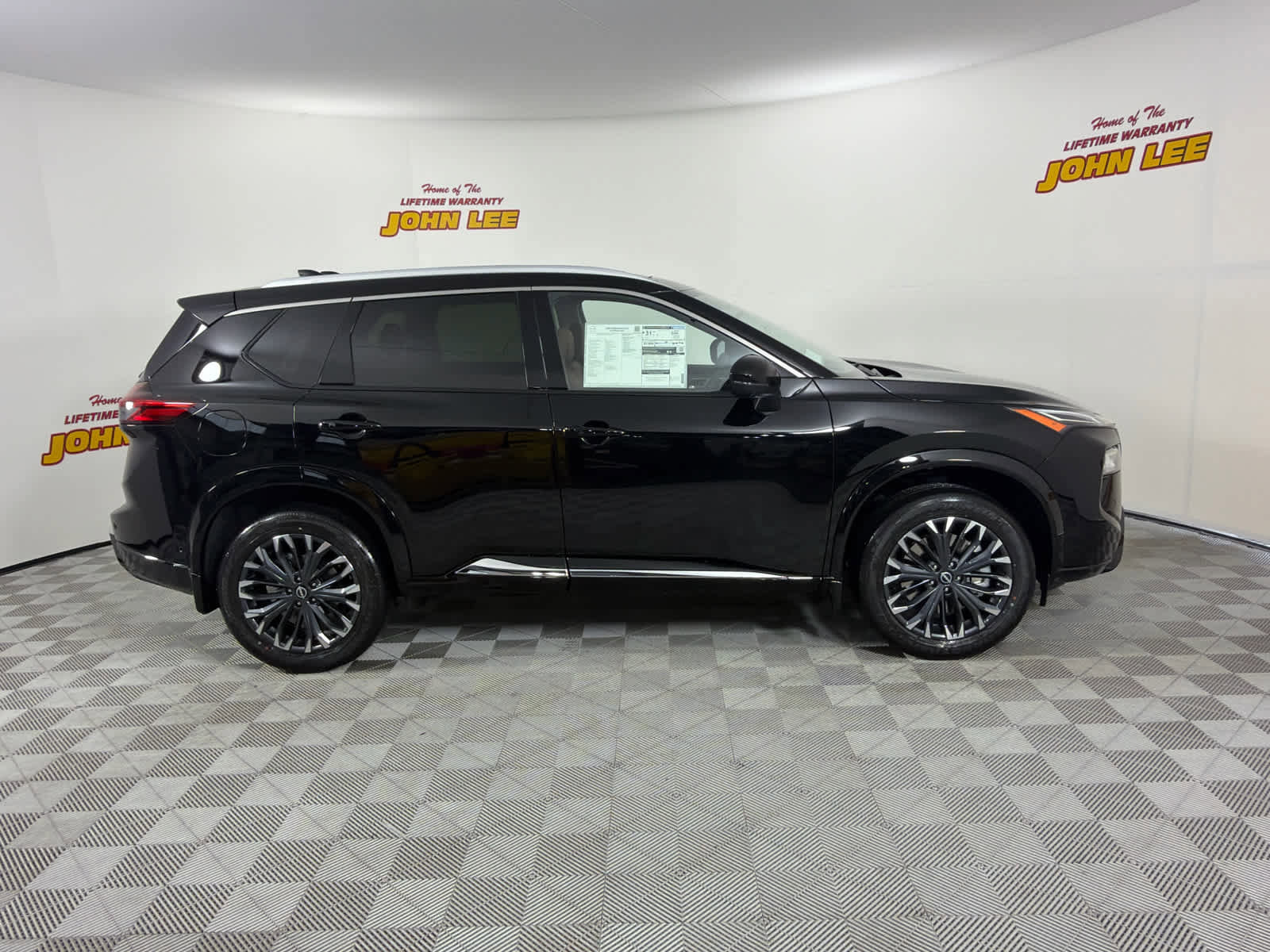 New 2026 Nissan Rogue Platinum w/ Tech Package image 7