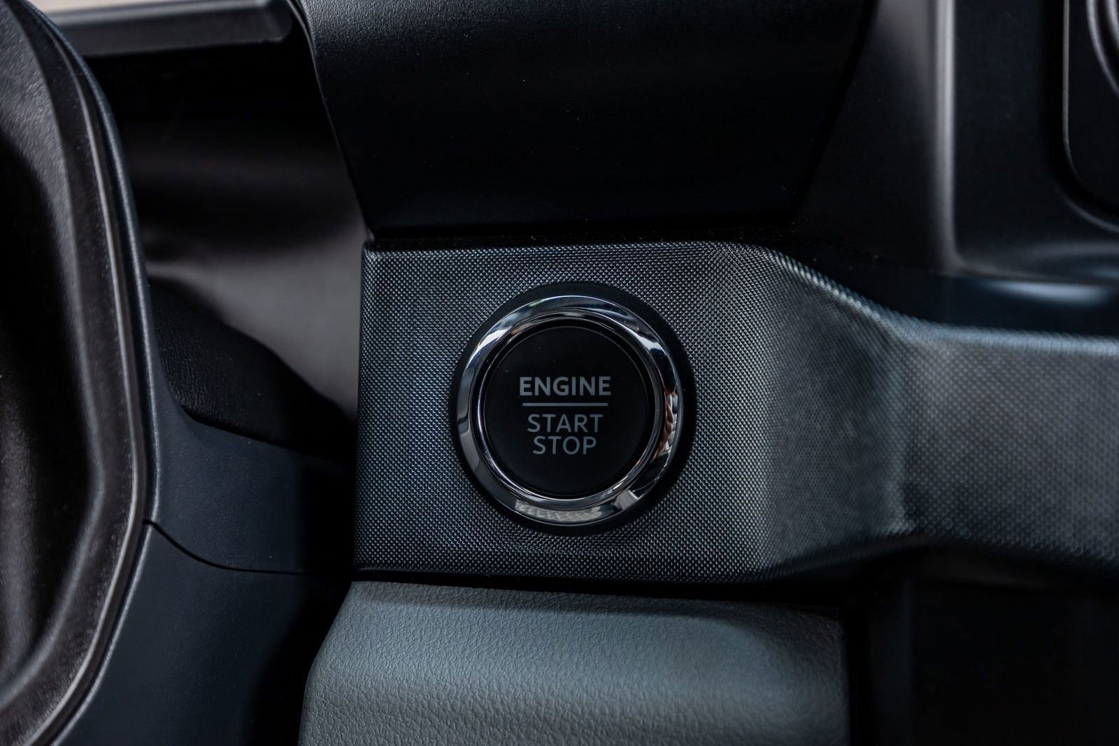 Used 2024 Ford F250 Limited w/ FX4 Off-Road Package image 22