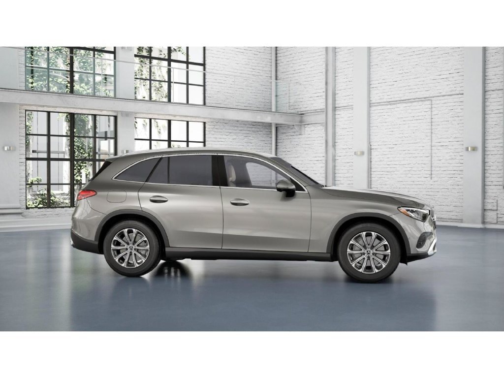 Used 2023 Mercedes-Benz GLC 300 4MATIC image 15