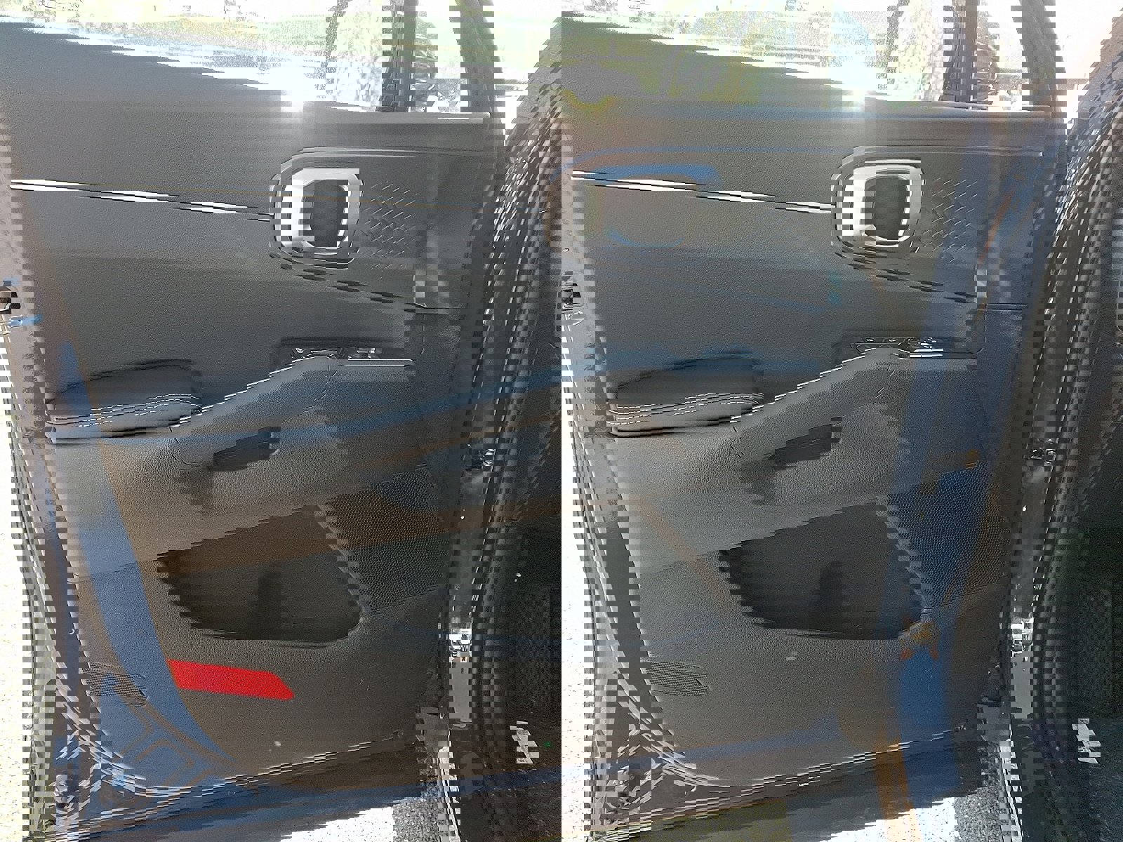 New 2026 Kia Sorento S image 9