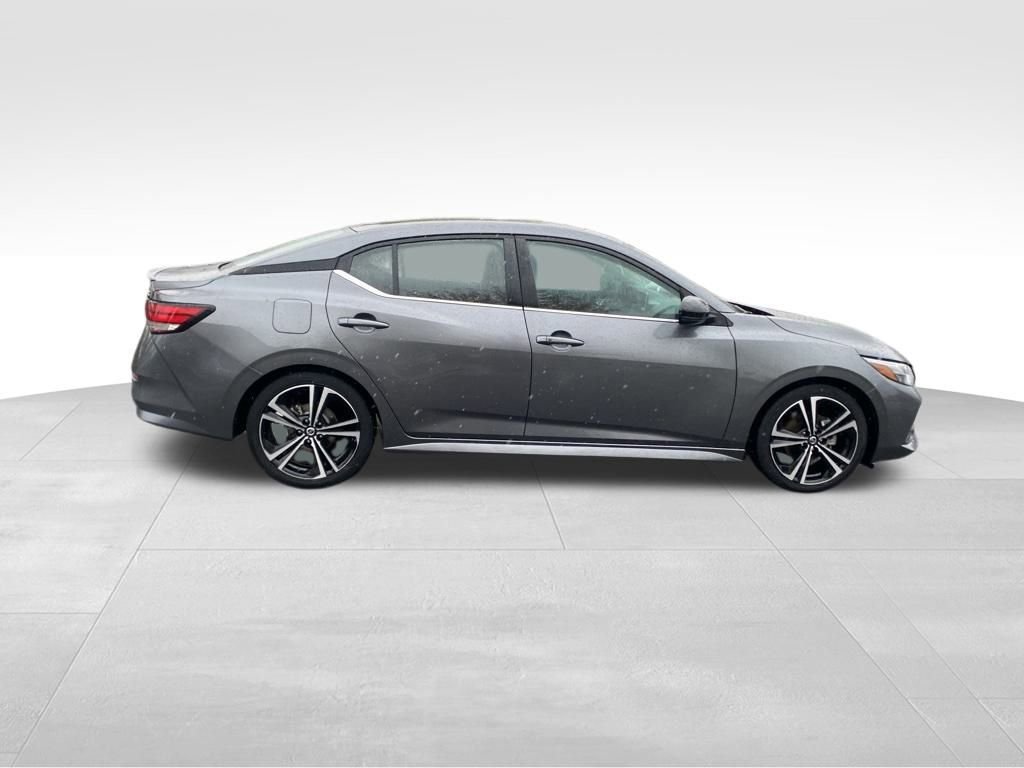 Used 2022 Nissan Sentra SR w/ Electronics Package image 8