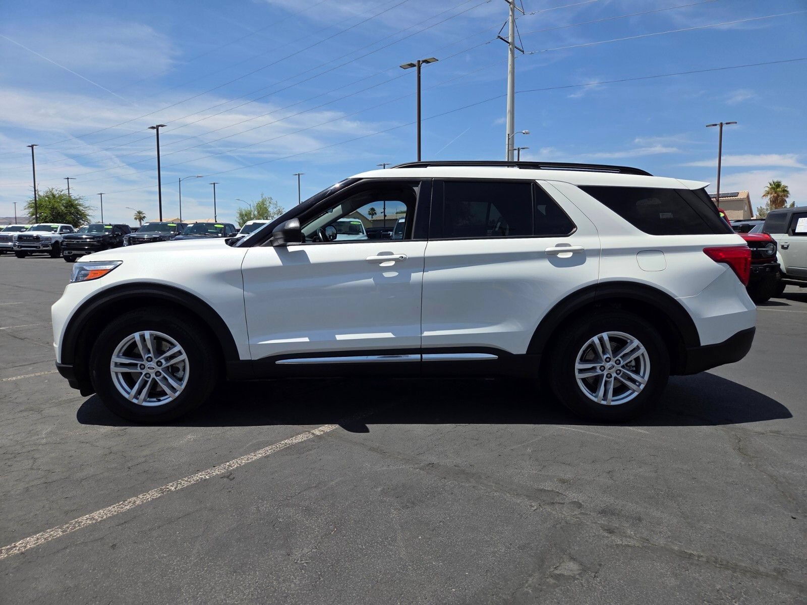 Certified 2023 Ford Explorer XLT w/ Equipment Group 202A RWD image 3