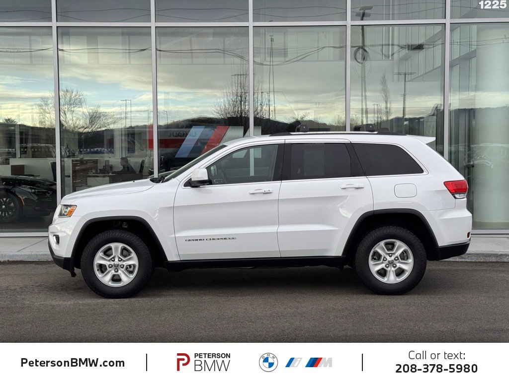 Used 2016 Jeep Grand Cherokee Laredo w/ Quick Order Package 23E image 3