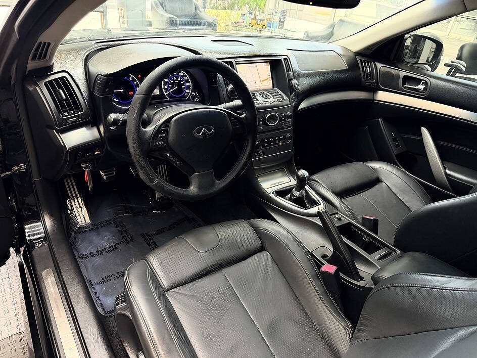 Used 2012 INFINITI G37 Sport RWD image 4