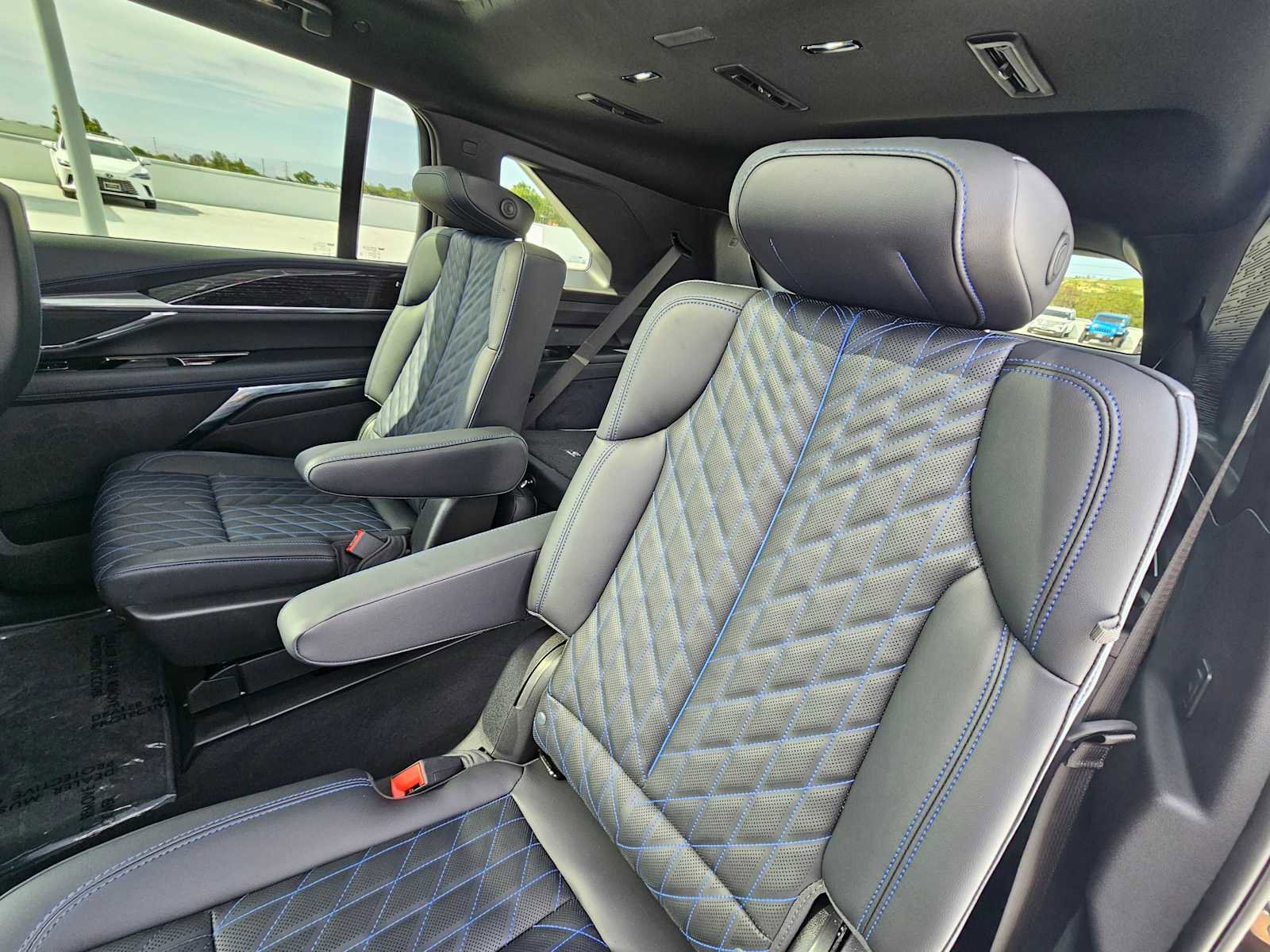 Used 2025 Cadillac Escalade IQ Luxury 1 image 20