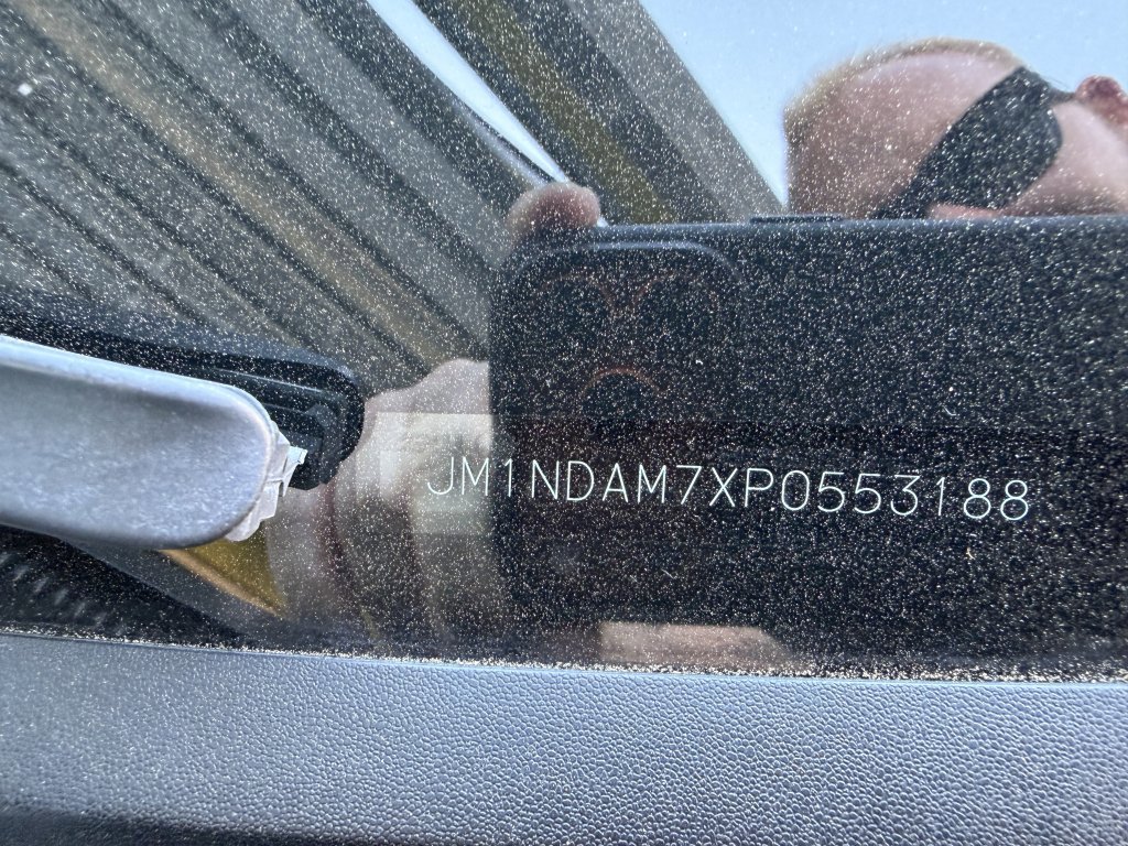 Used 2023 MAZDA MX-5 Miata Grand Touring w/ Weather Package image 35