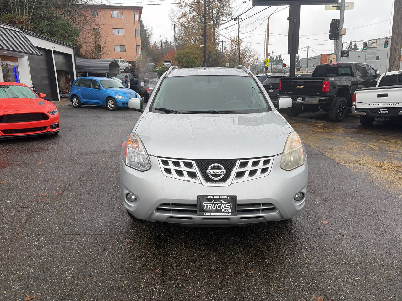 Used 2013 Nissan Rogue SV w/ Premium Pkg image 10